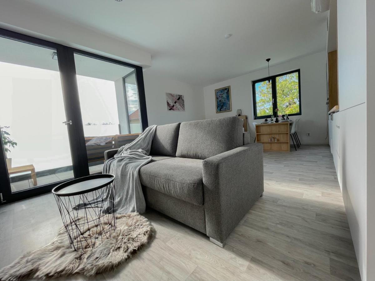 Apartman X28 Mikulov Luaran gambar