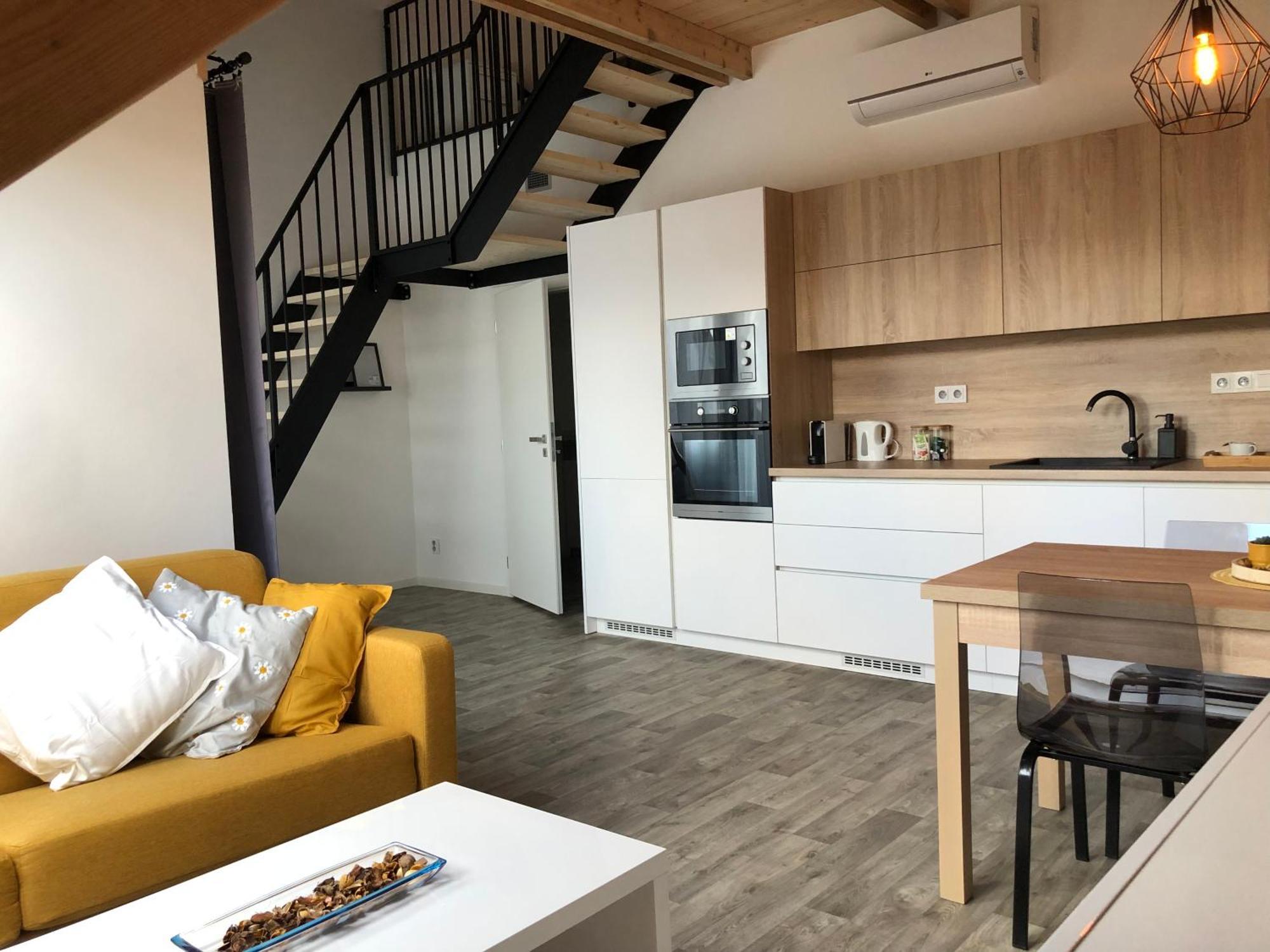 Apartman X28 Mikulov Luaran gambar