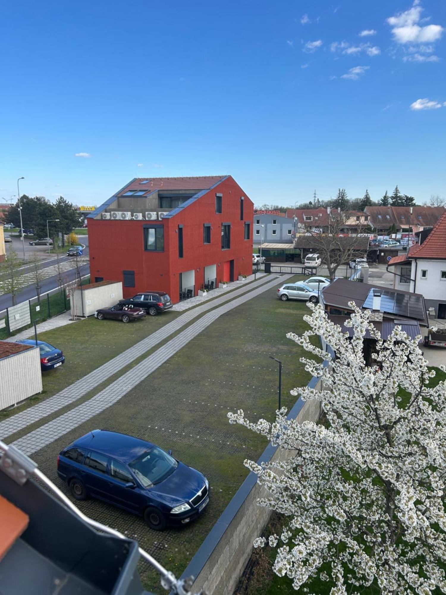 Apartman X28 Mikulov Luaran gambar